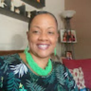 Meet your Posher, Nikki